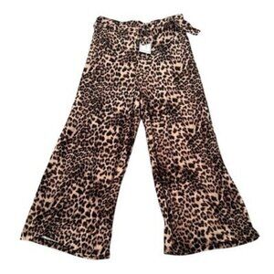 No Comment Size Medium Leopard Print Gaucho Cropped Pants Soft NEW  *T1